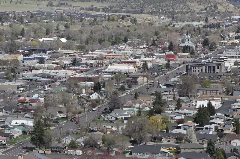 Downtown Prineville, Oregon from the Ochoco viewpoint, with the courthouse clock tower at centre